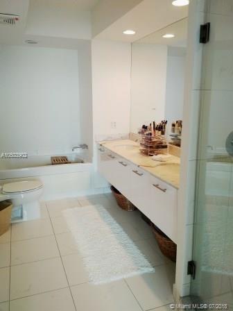 500 BRICKELL EAST CONDO - Residential Lease
