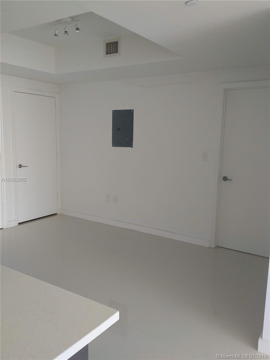 500 BRICKELL EAST CONDO - Residential Lease