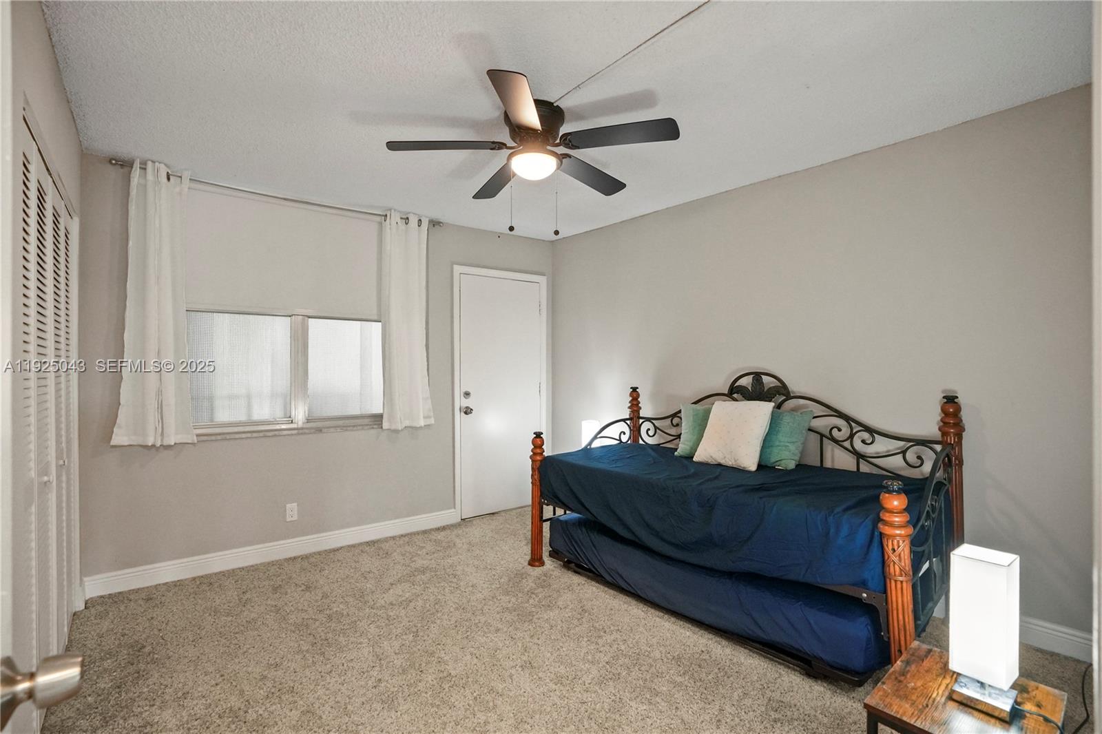 ISLAND CLUB ONE CONDO - Residential Lease