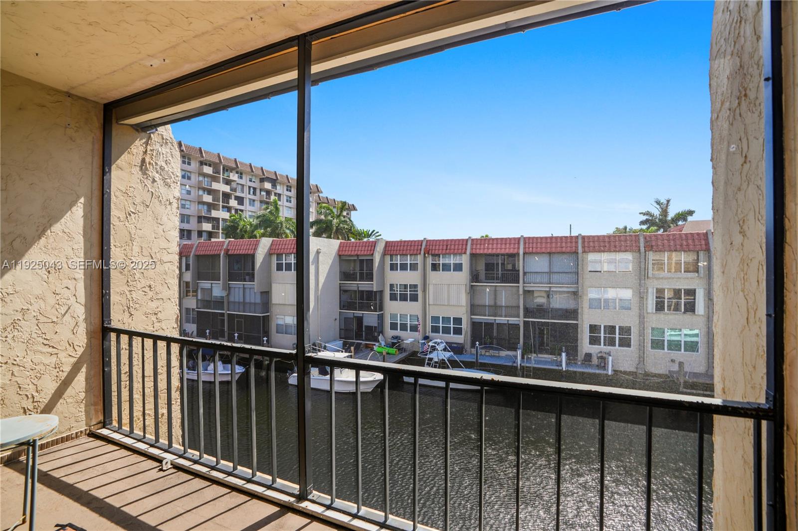 ISLAND CLUB ONE CONDO - Residential Lease