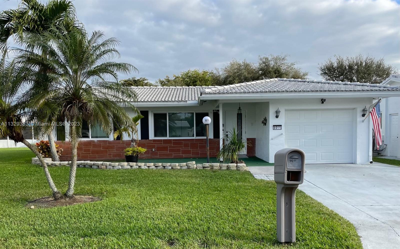 Photo 1 of 40 of 9011 NW 15th Pl house