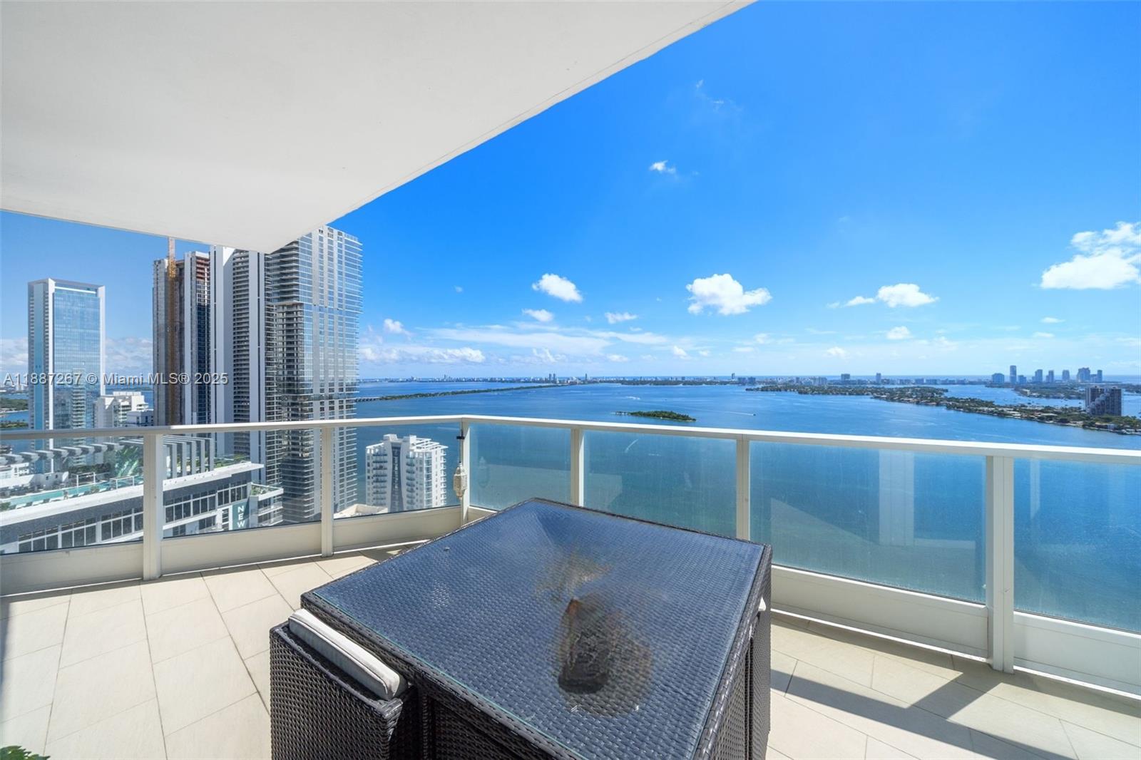 2020 N Bayshore Dr 3501