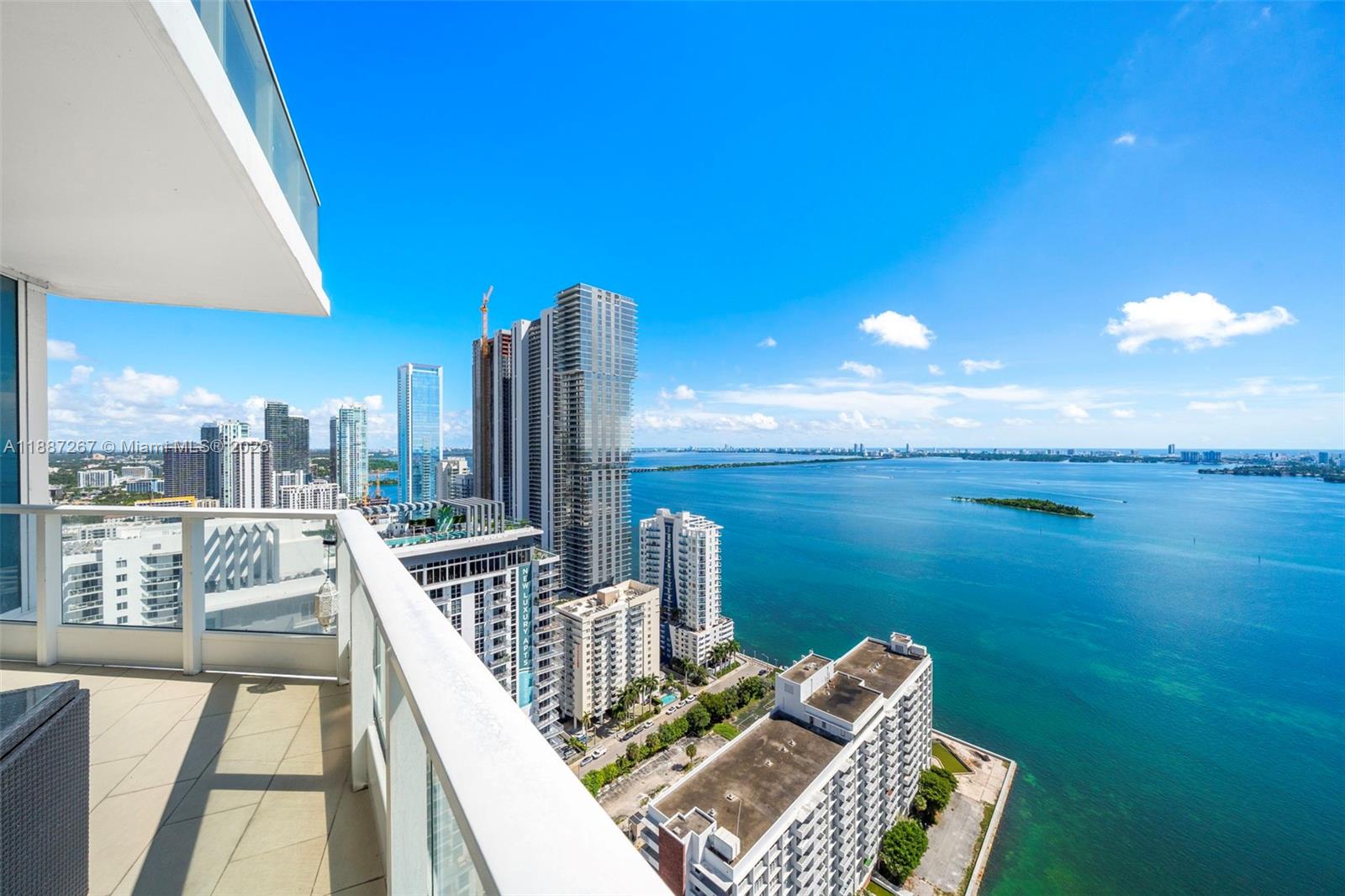 2020 N Bayshore Dr 3501