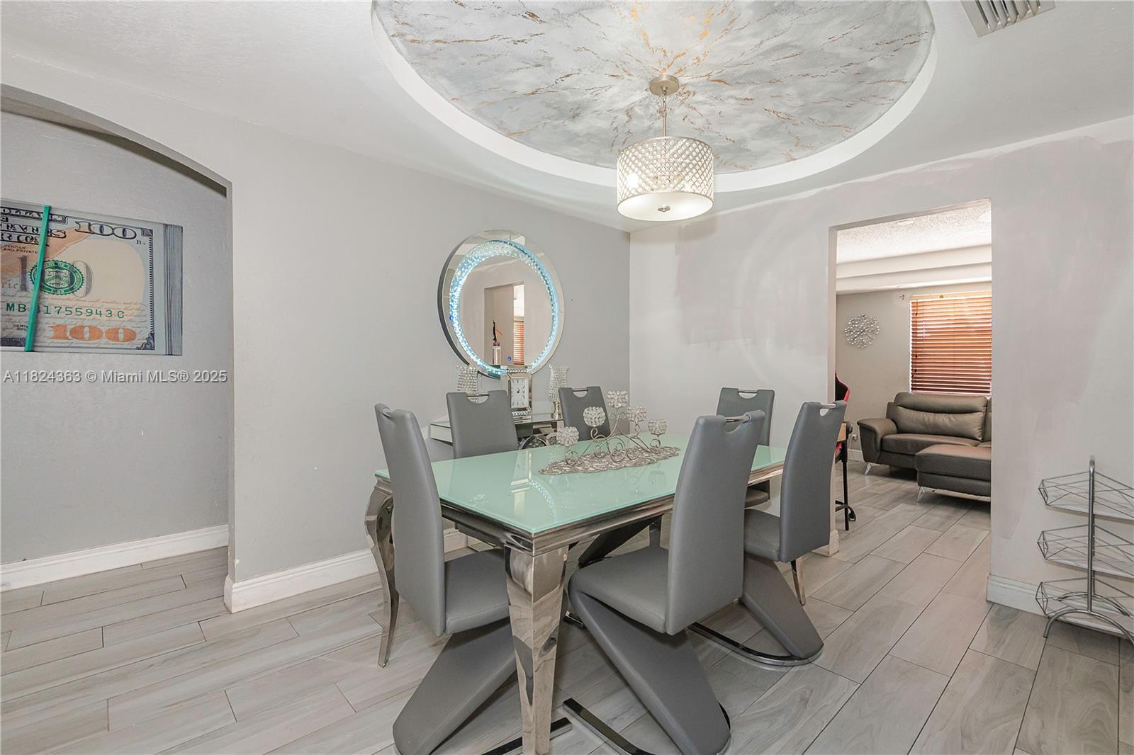 PEMBROKE LAKES SEC 4 - Residential