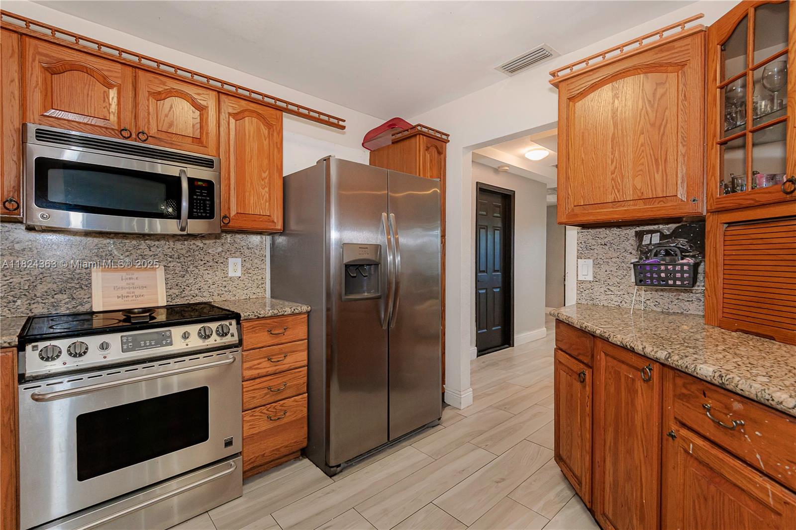 PEMBROKE LAKES SEC 4 - Residential