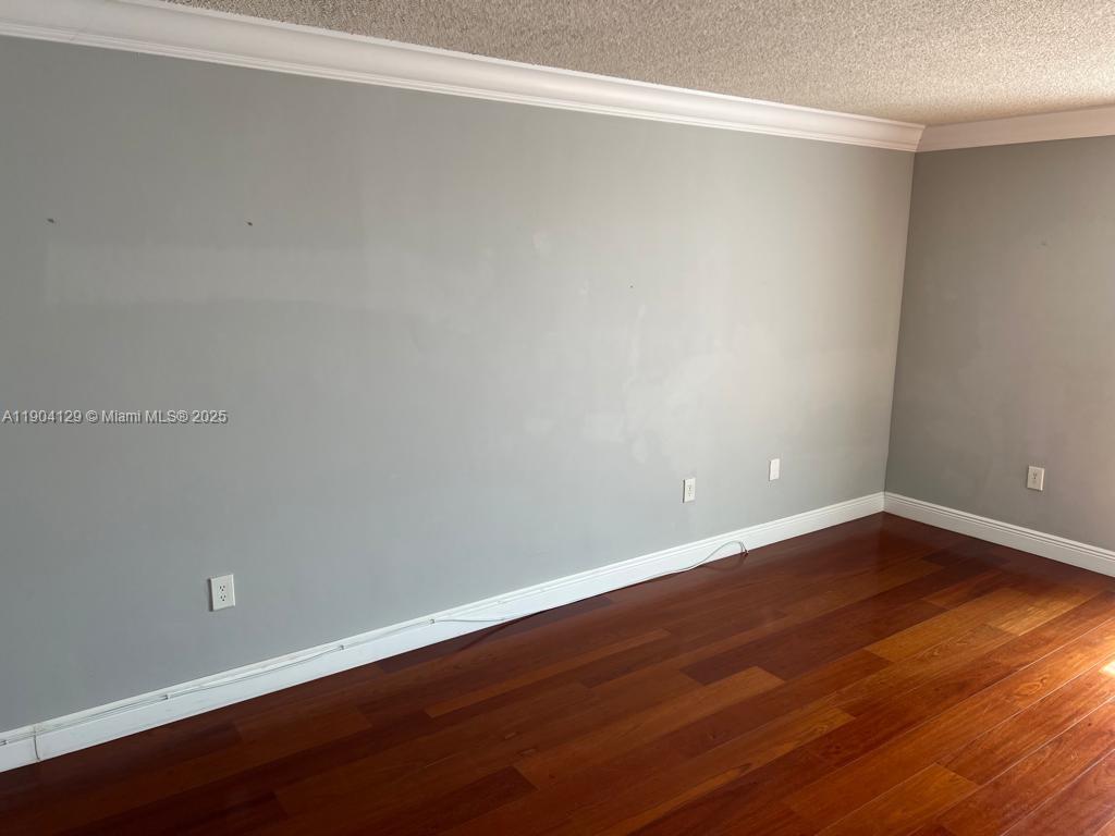 ADMIRALS PORT CONDO - Residential Lease