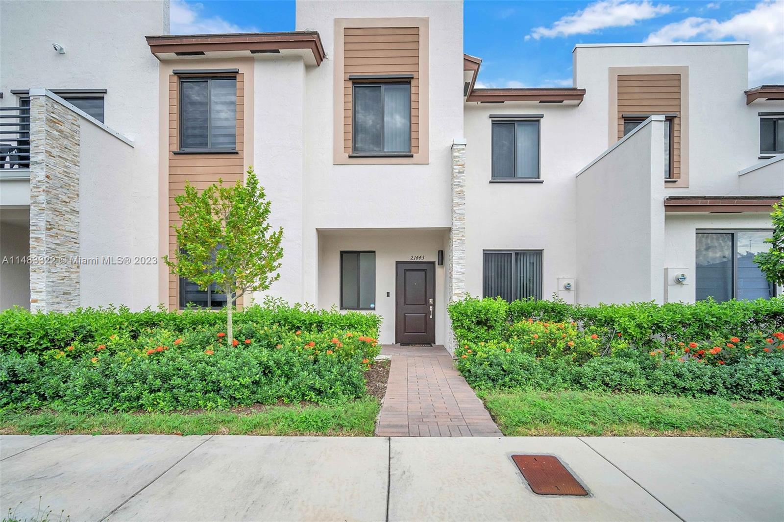 Introducing an all-new villa that defines contemporary living in the coveted LAS RAMBLAS community. This exceptional residence seamlessly marries comfort and convenience, boasting a suite of top-notch amenities, including glistening stainless steel appliances, a discreet in-unit washer and dryer, and a plethora of smart features designed to elevate your everyday life. This townhouse nestled within a gated community in the heart of luxury living, just moments away from the world-renowned Aventura Mall and major highways! This remarkable 3-bedroom, 2.5-bathroom gem is your ticket to upscale living without breaking the bank, offering unparalleled value with a super low HOA fee and club fee!