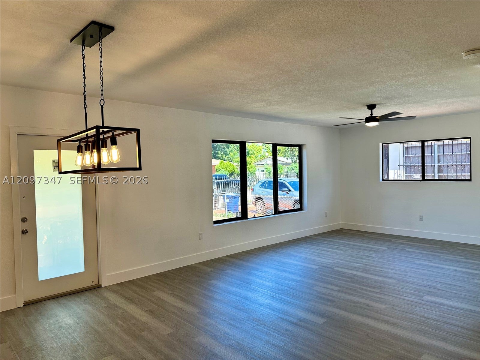 1150 NW 116th Ter