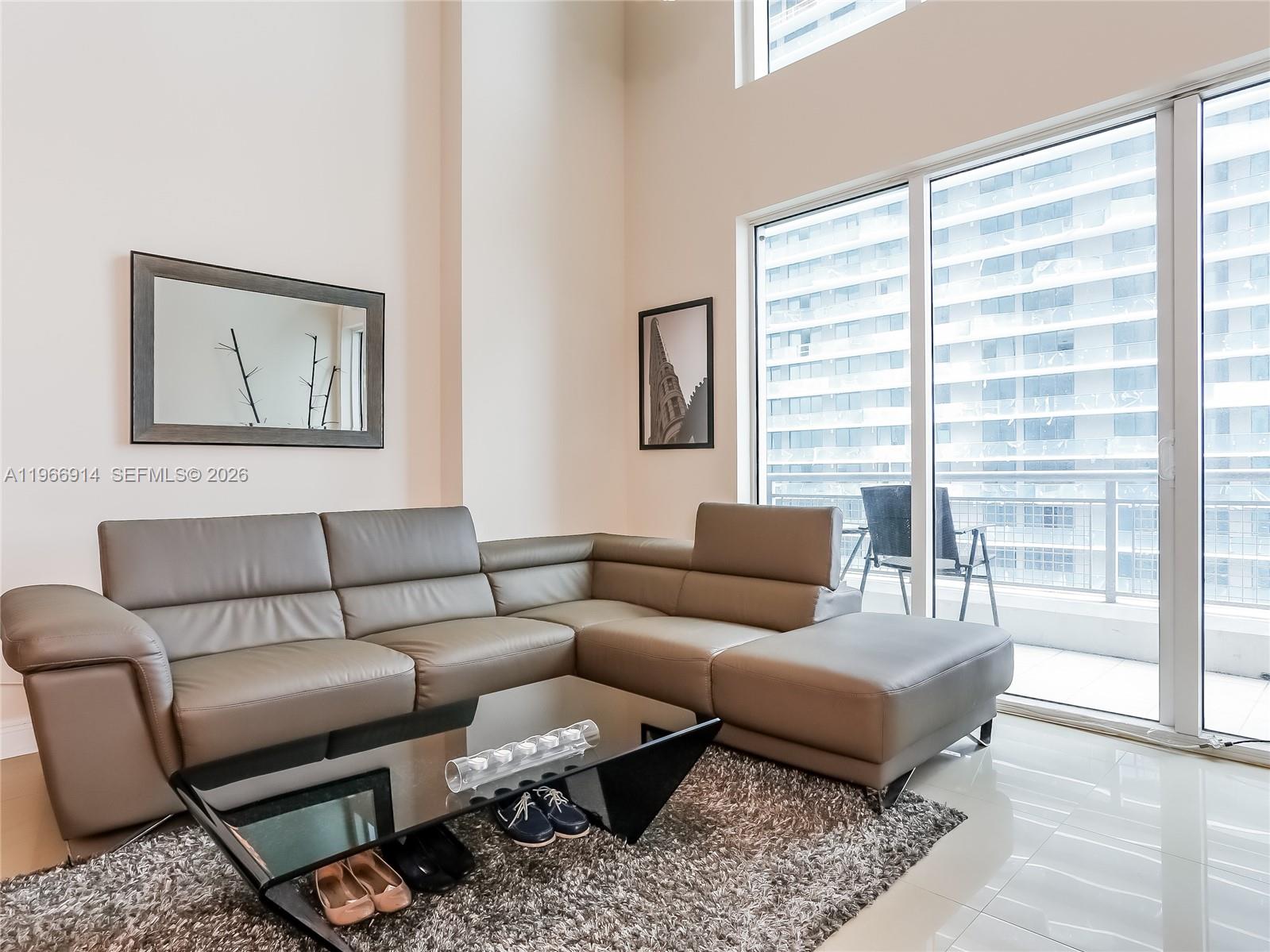 60 SW 13th St 3404