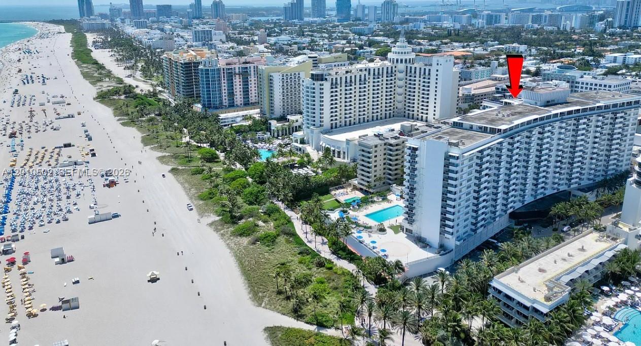 THE DECOPLAGE CONDO - Residential Lease