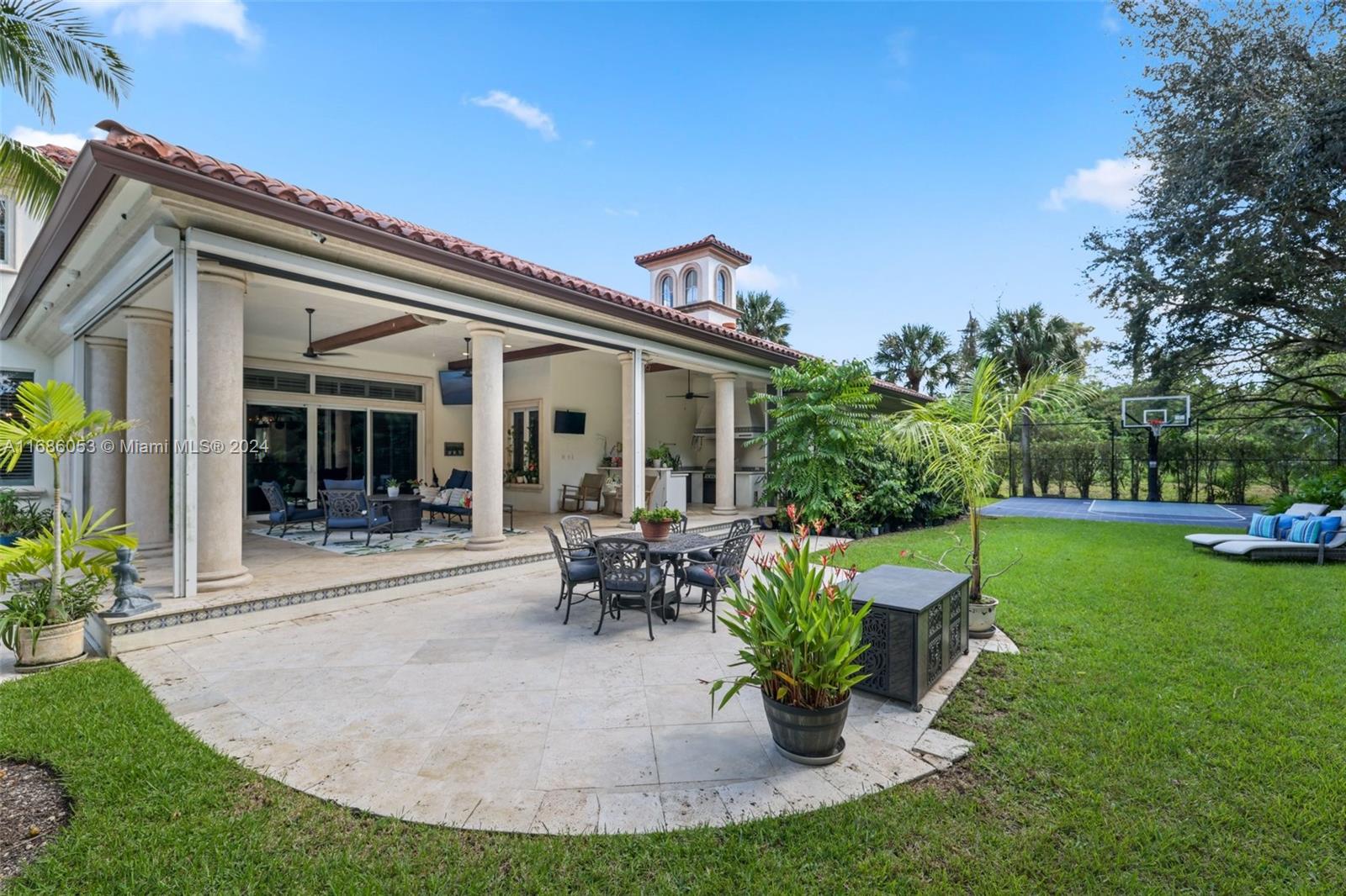 Estates of Pine Tree - Residential