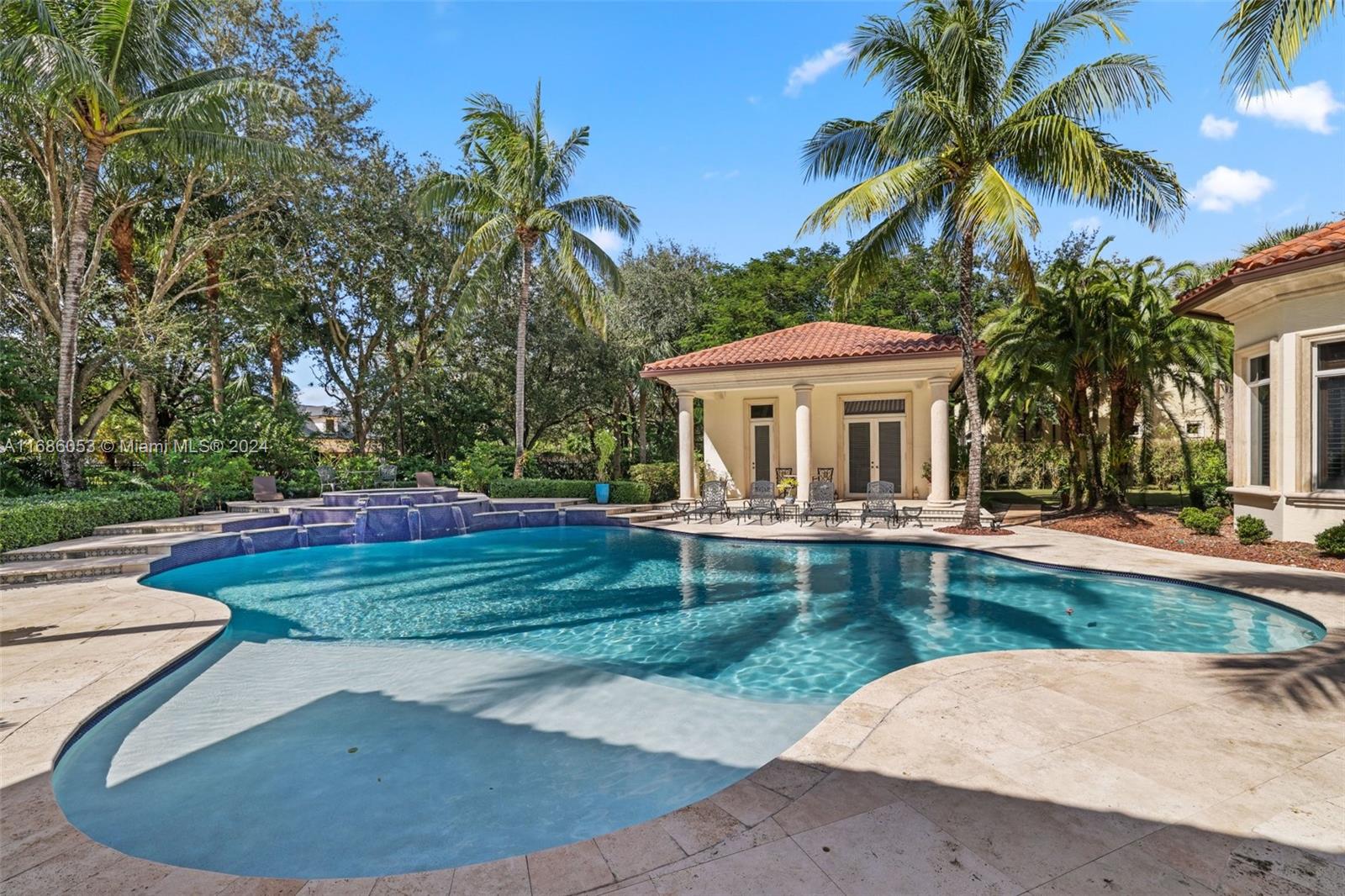 Estates of Pine Tree - Residential