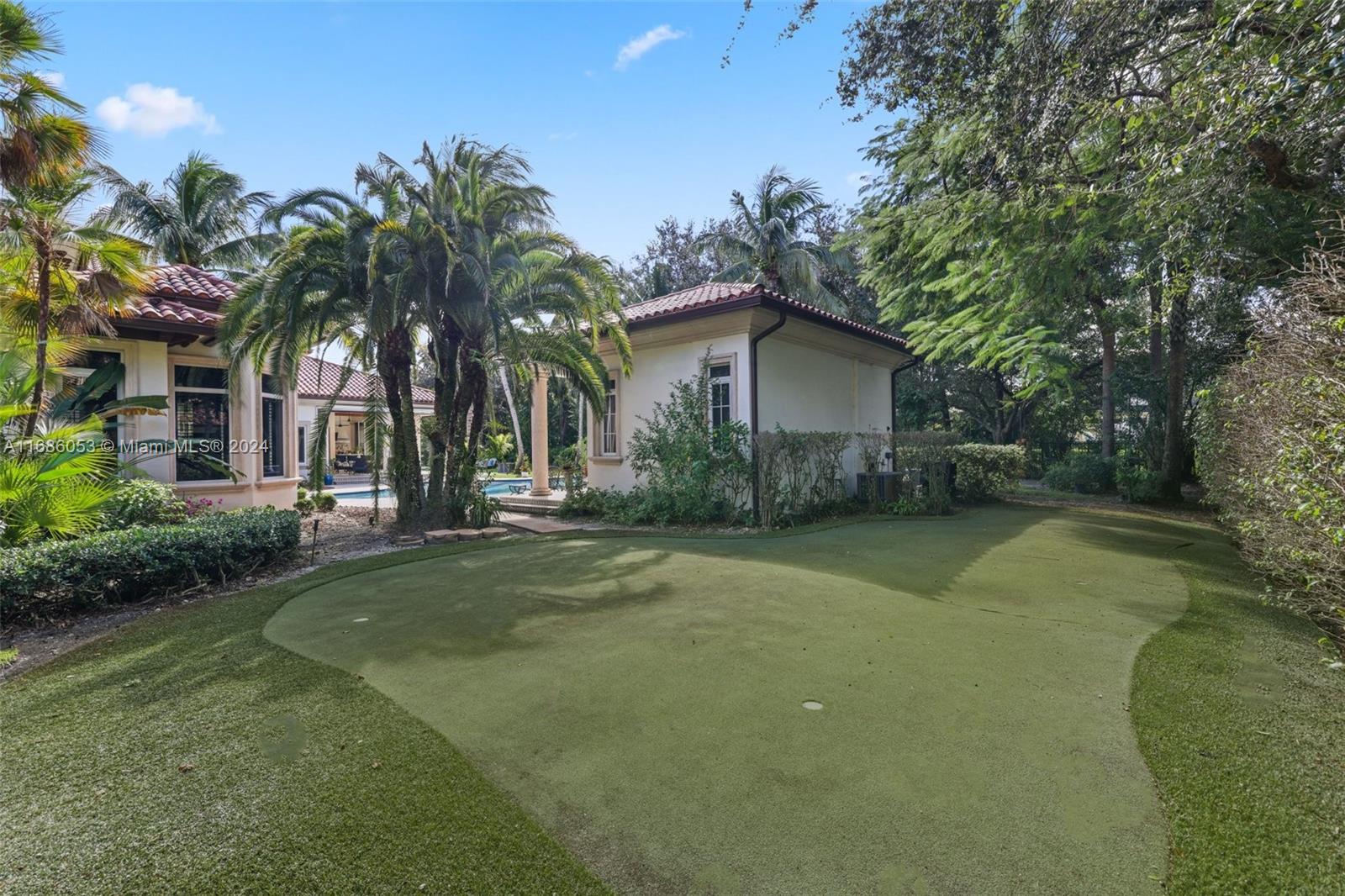 Estates of Pine Tree - Residential