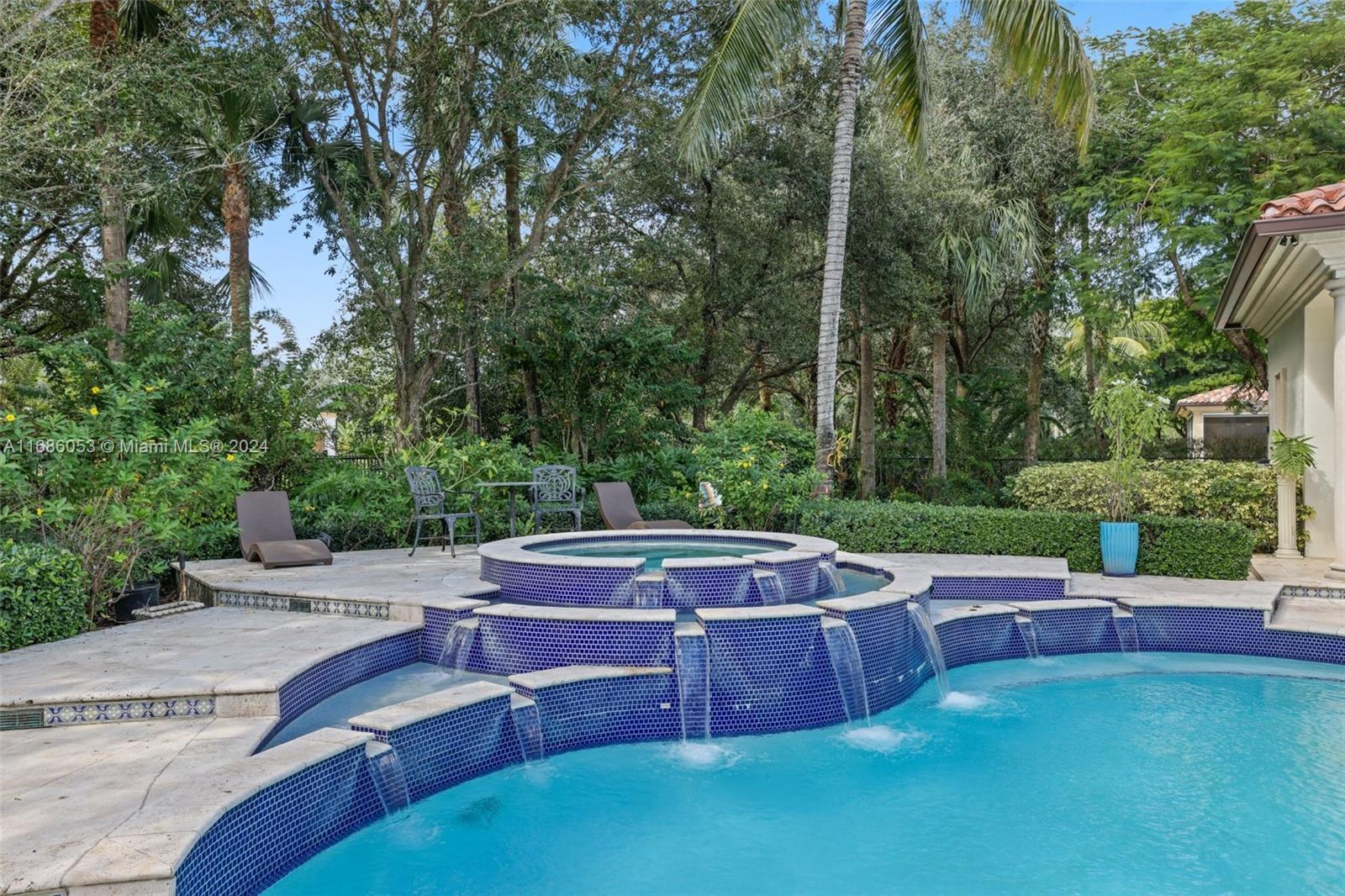 Estates of Pine Tree - Residential