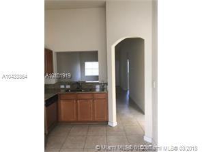 THE COURTS AT BAYSHORE II - Residential Lease