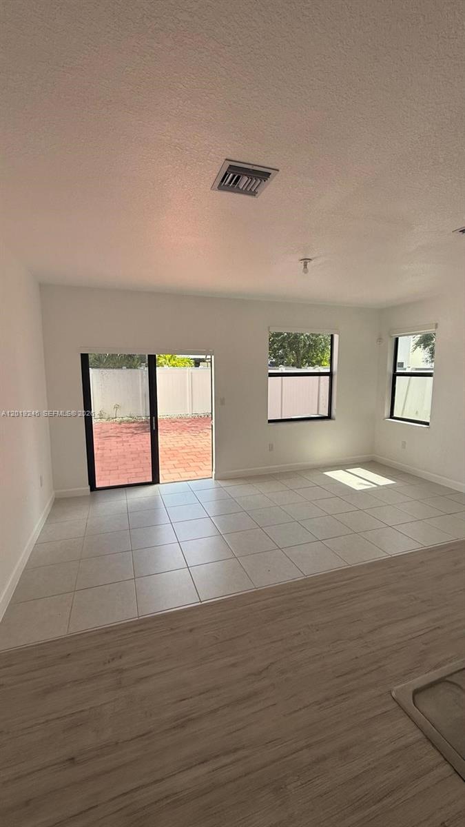3440 W 111th Pl