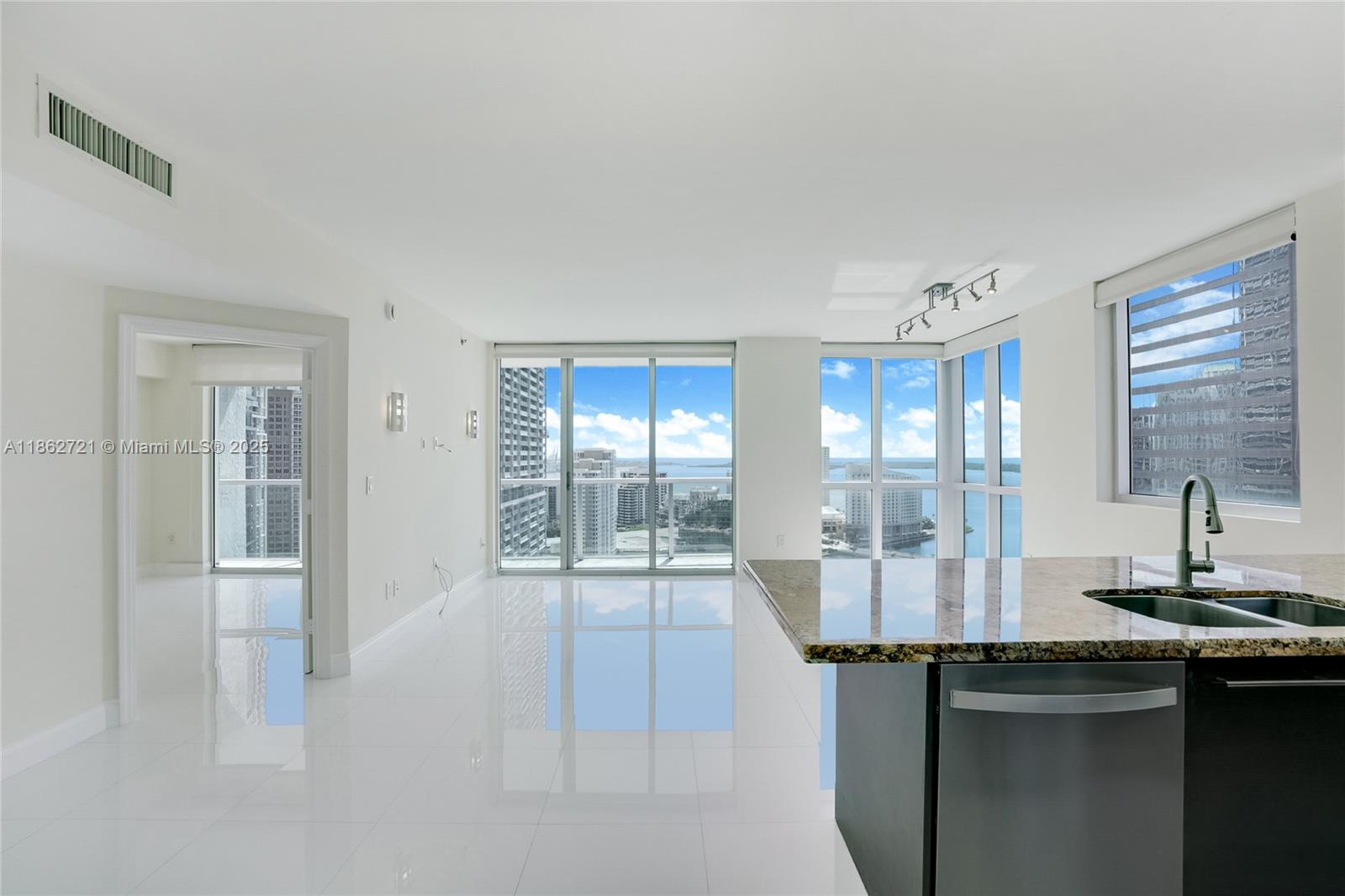 500 BRICKELL EAST CONDO - Residential Lease