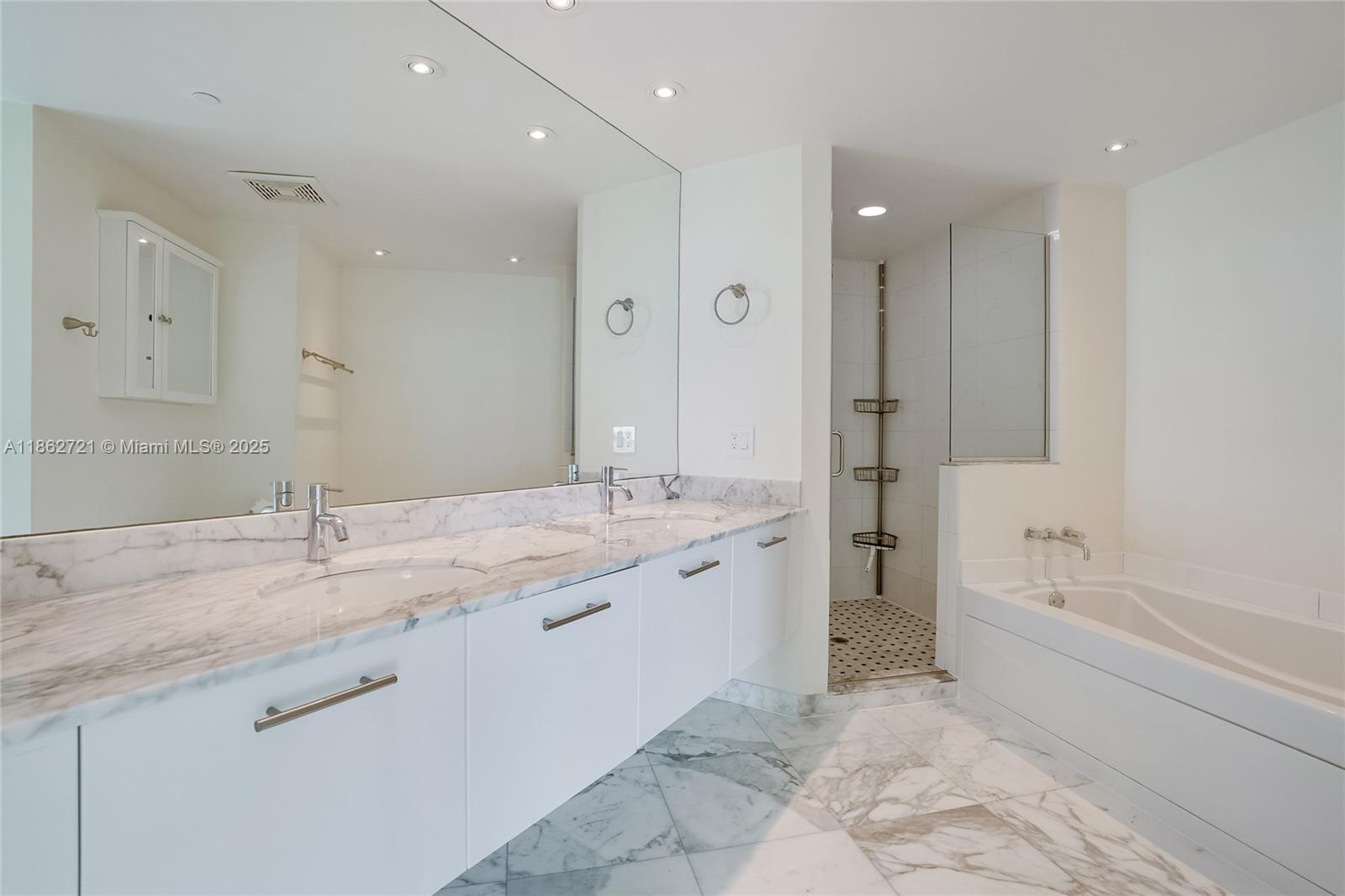 500 BRICKELL EAST CONDO - Residential Lease