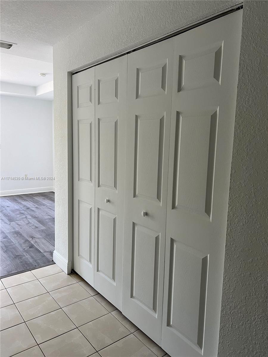 C GAB DOUGLAS SEC - Residential Lease