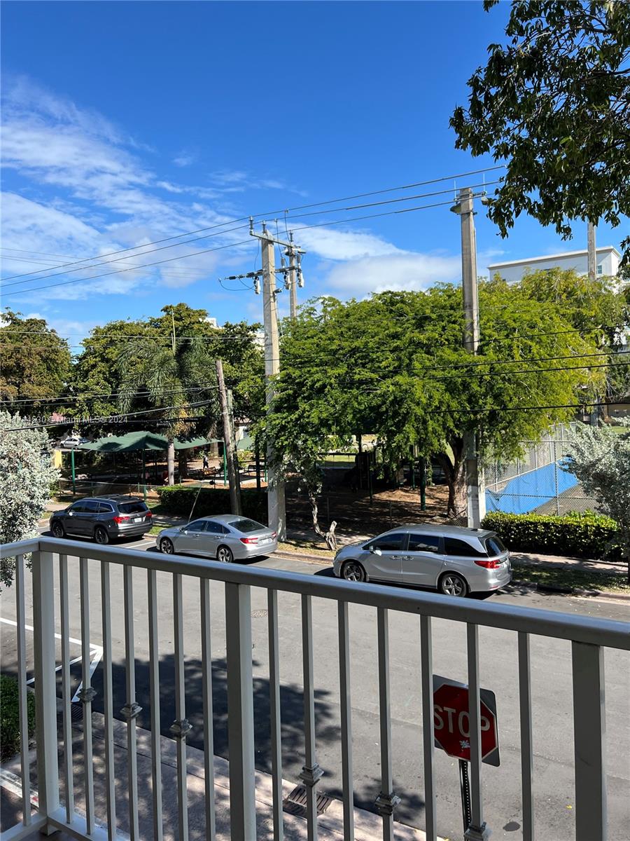 C GAB DOUGLAS SEC - Residential Lease