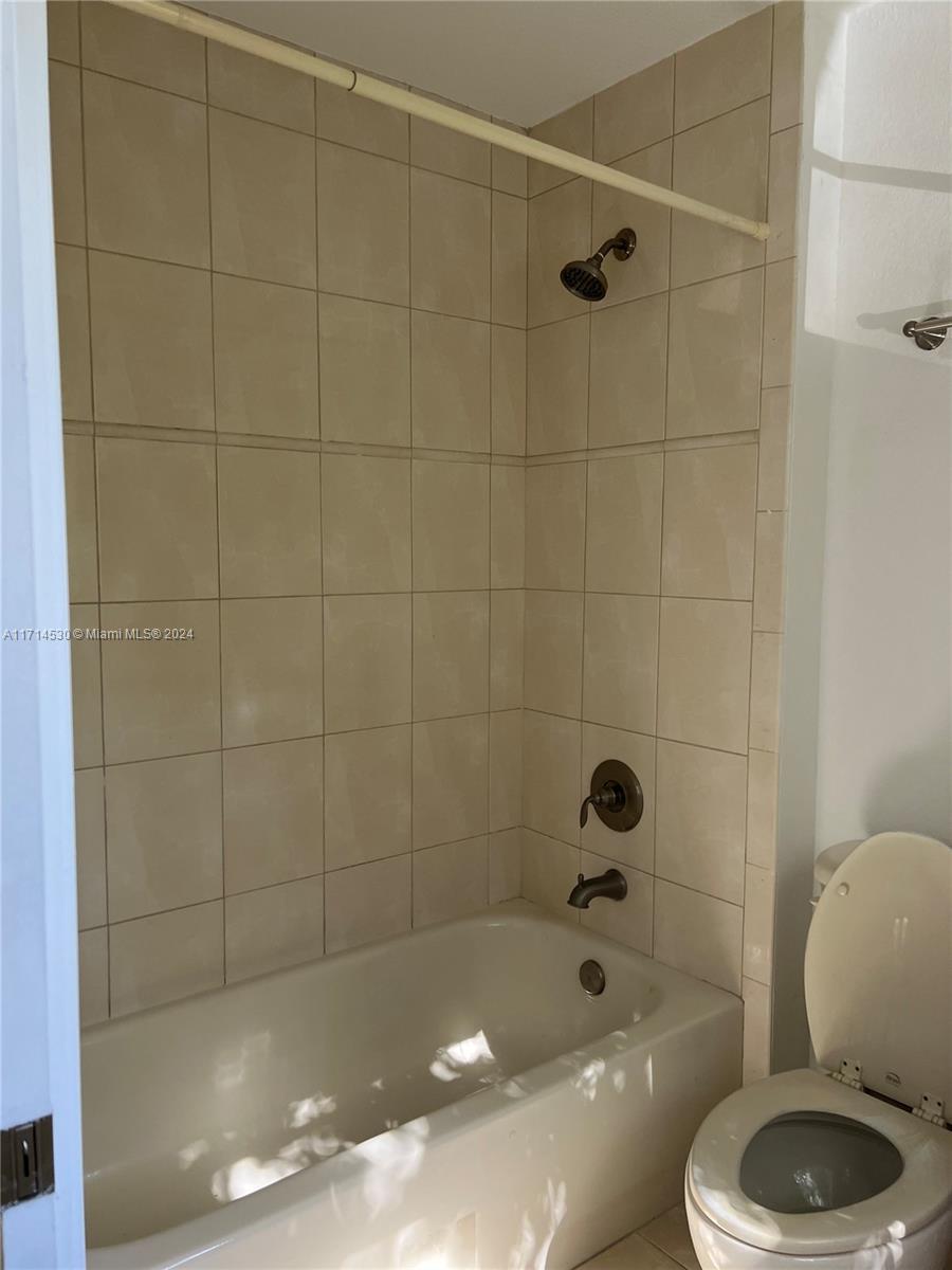 C GAB DOUGLAS SEC - Residential Lease