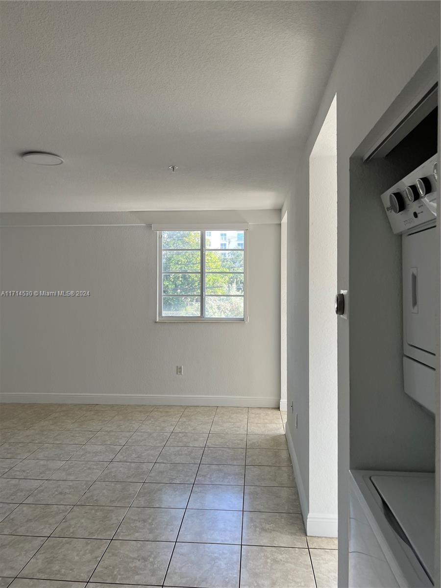 C GAB DOUGLAS SEC - Residential Lease
