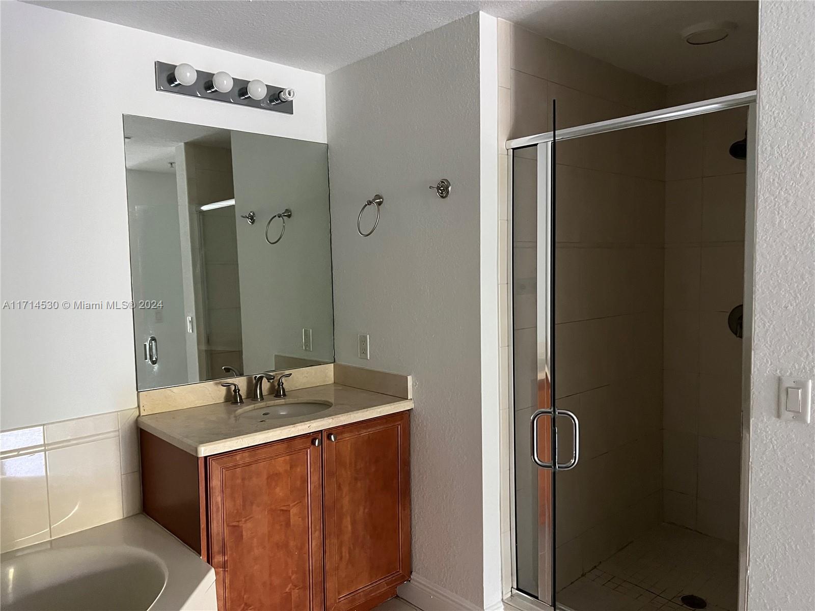 C GAB DOUGLAS SEC - Residential Lease