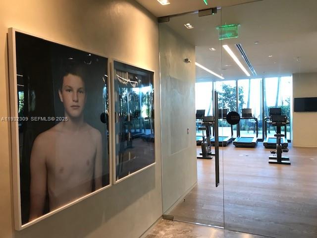 GRAN PARAISO - Residential Lease