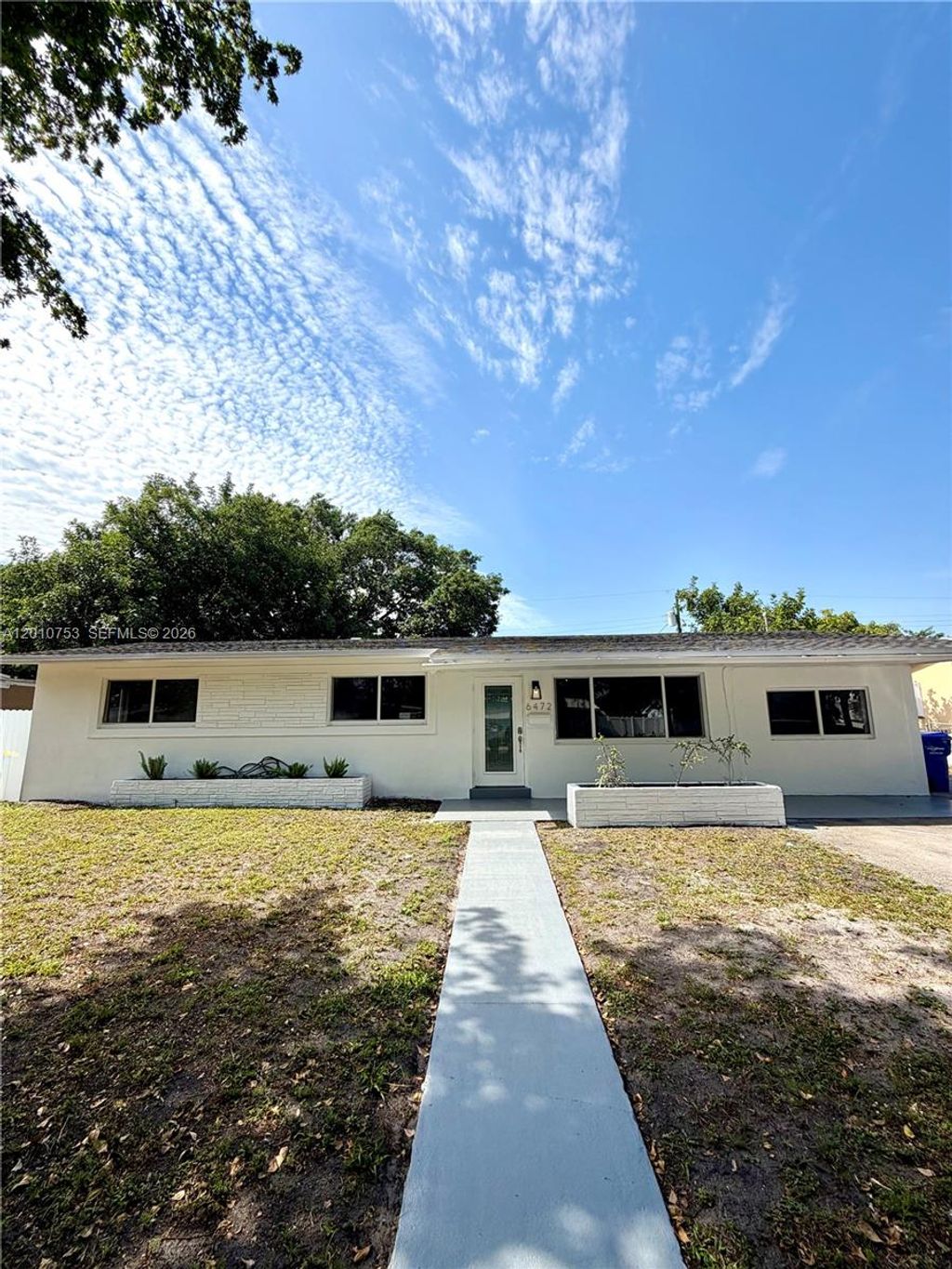 Photo of 6472 Johnson St #6472, Hollywood, FL 33024 (MLS # A12010753)