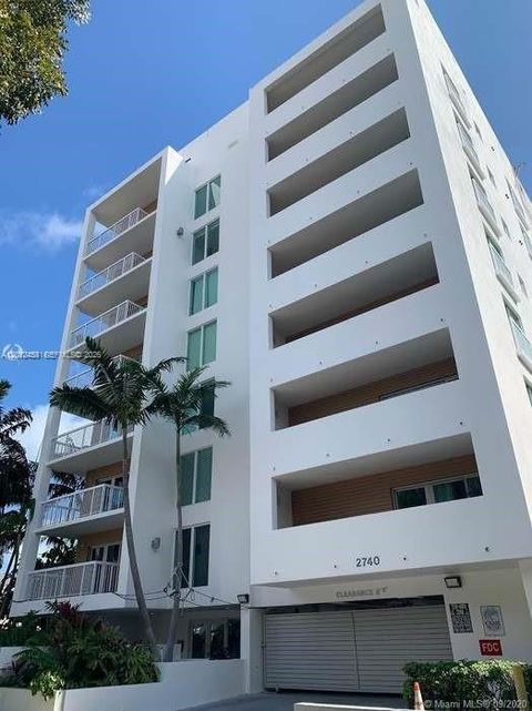 2740 SW 28th Ter 203 Miami FL 33133