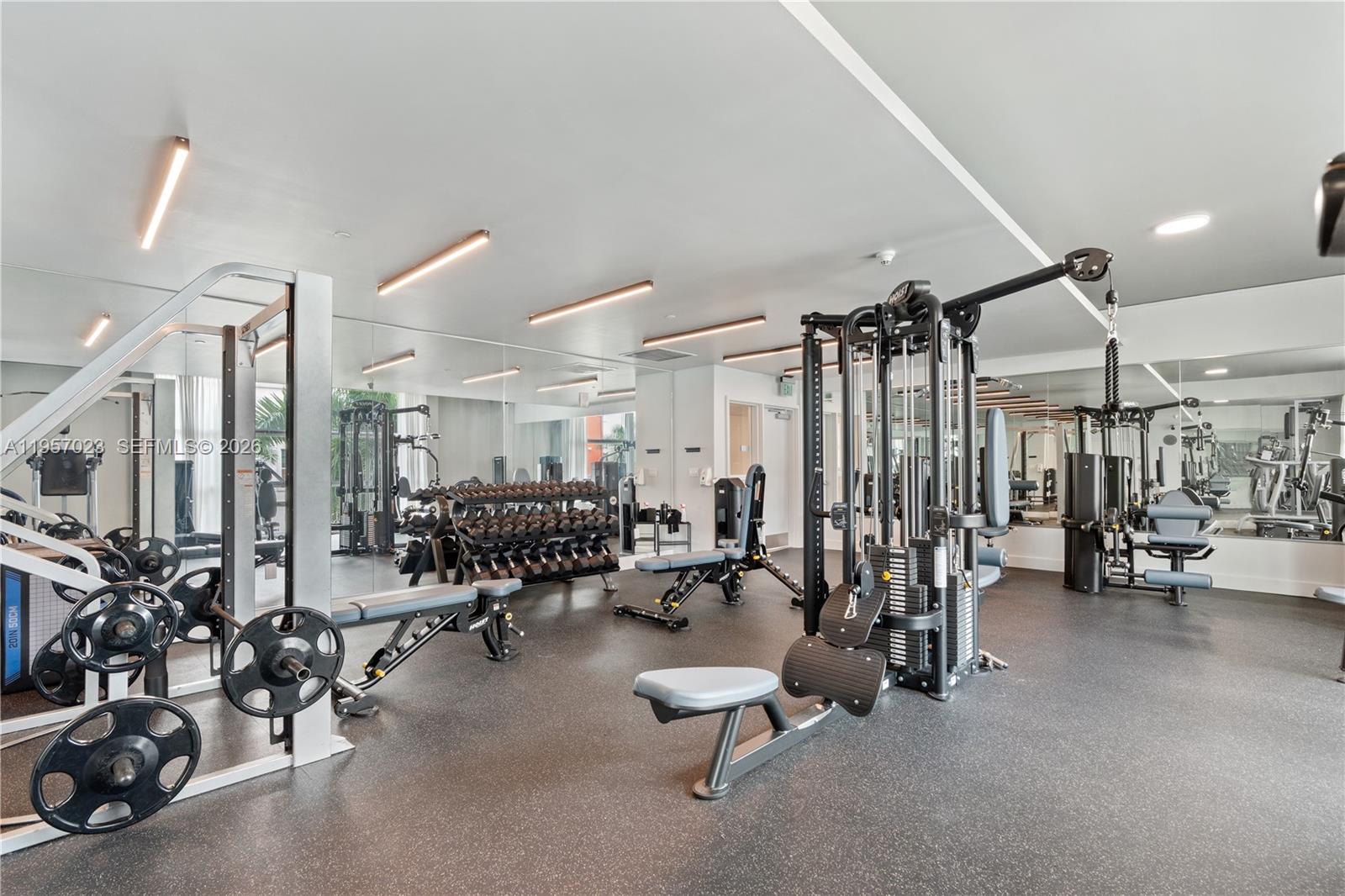 CITY 24 CONDO - Residential