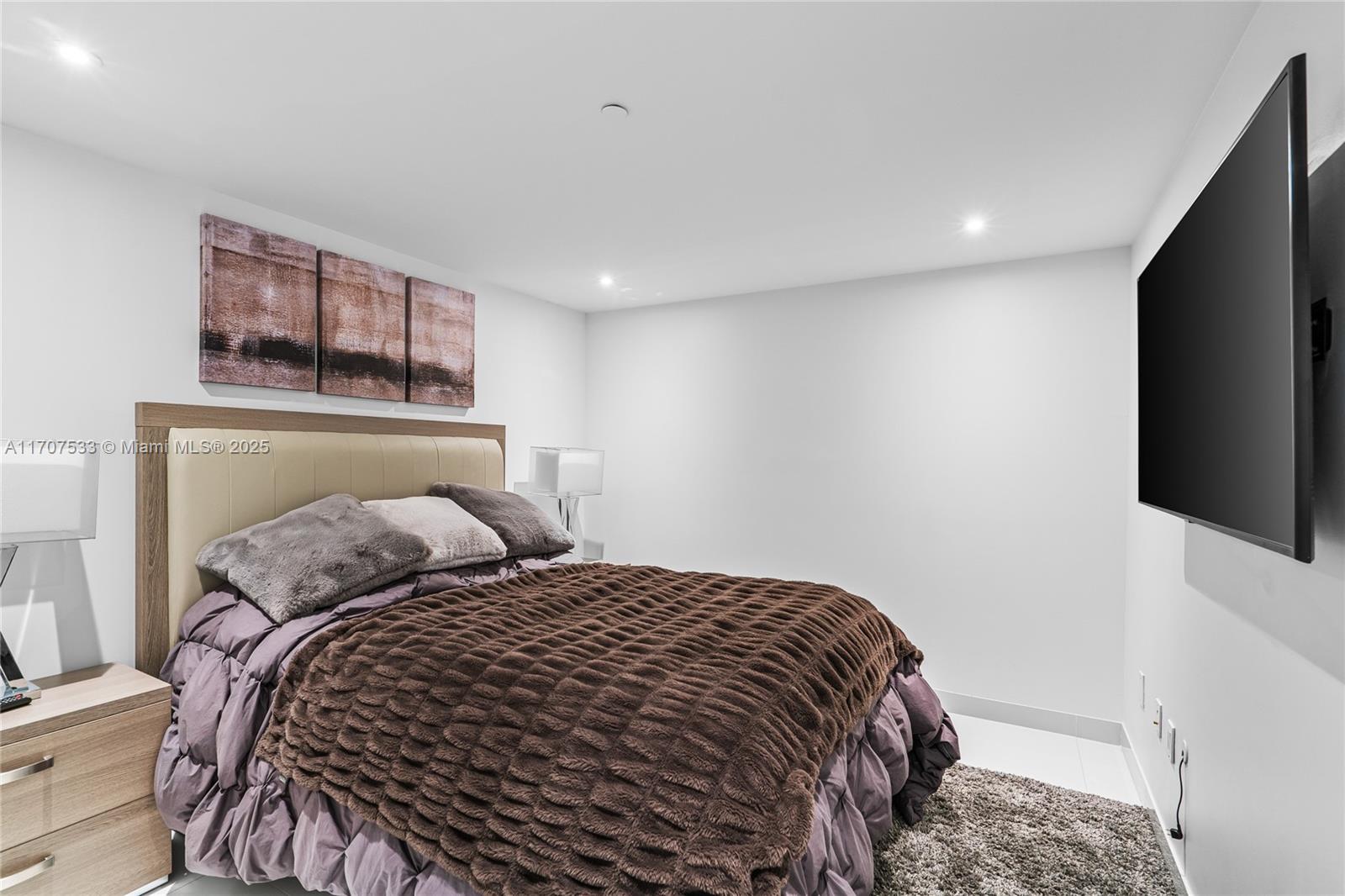 ICON BRICKELL NO TWO - Residential