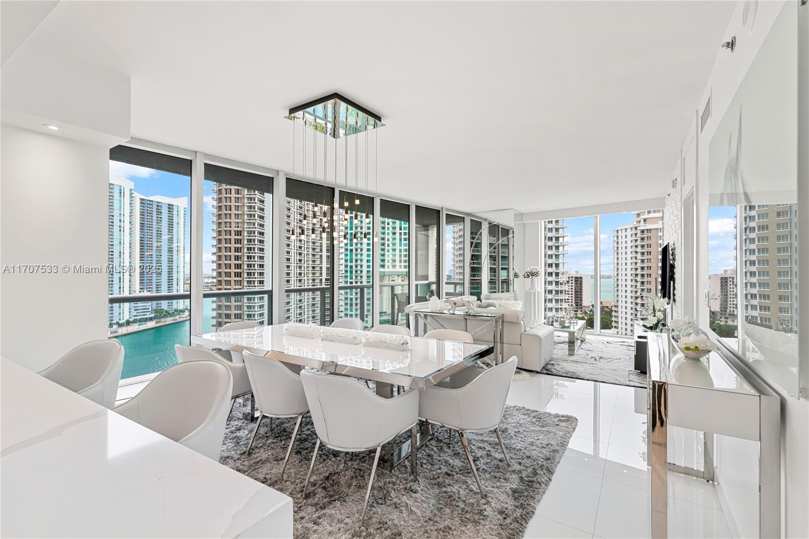 ICON BRICKELL NO TWO - Residential