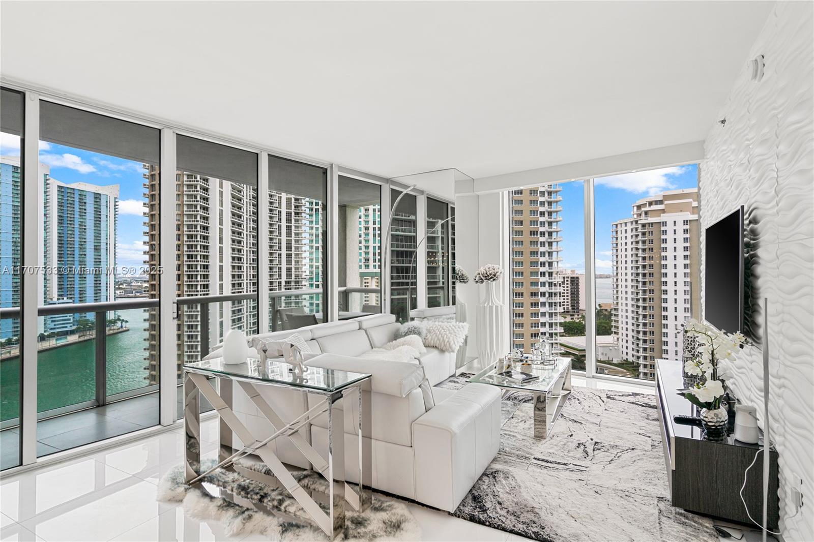 ICON BRICKELL NO TWO - Residential