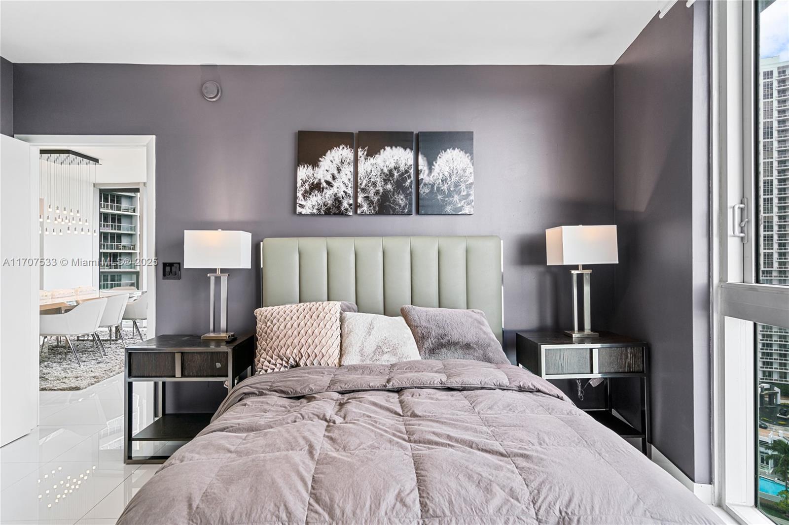 ICON BRICKELL NO TWO - Residential