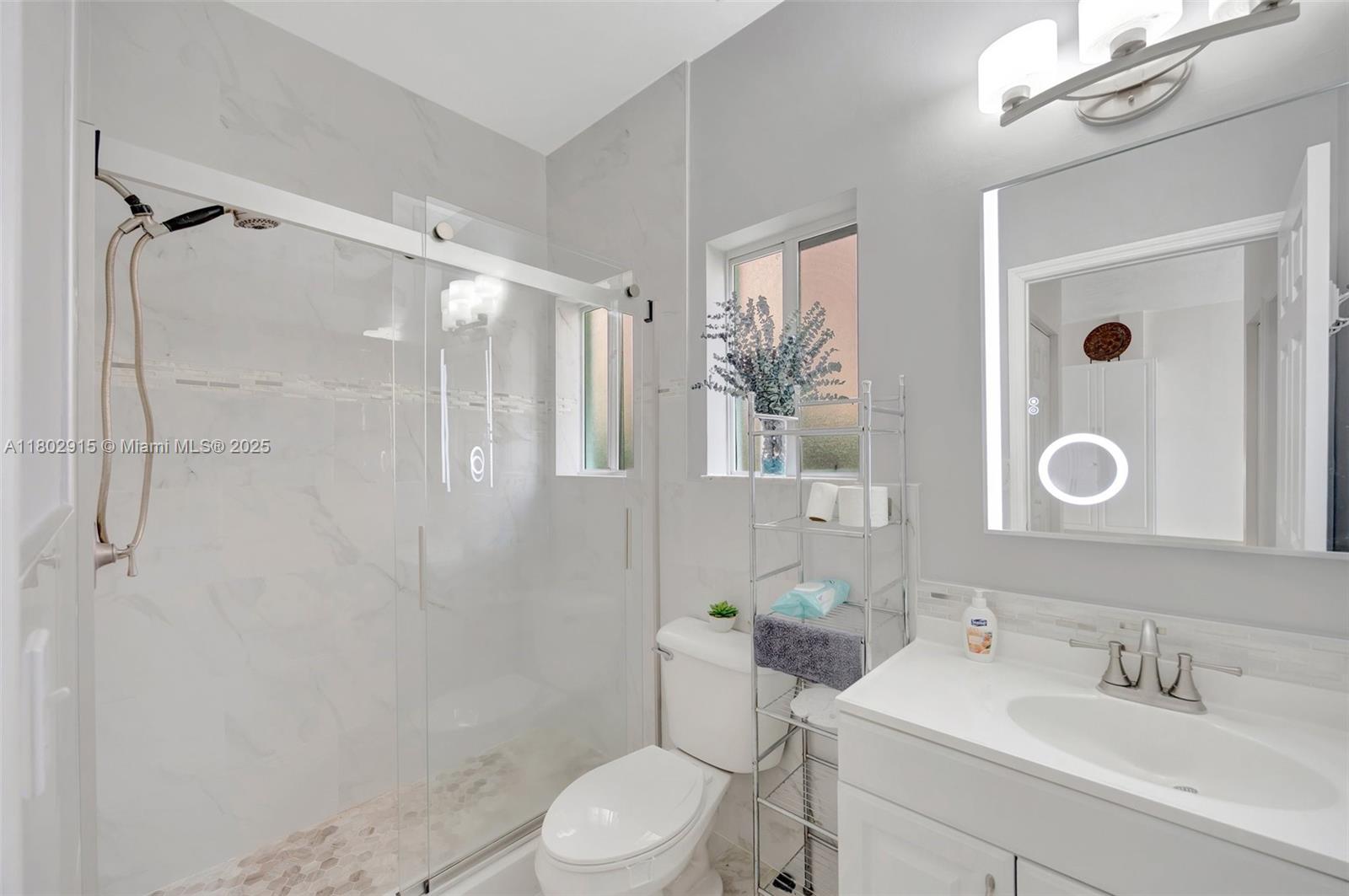 MARIANAS HOMES - Residential