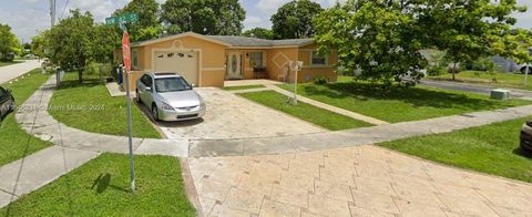4551 NW 42nd St, Lauderdale Lakes, FL 33319 - #: A11546334
