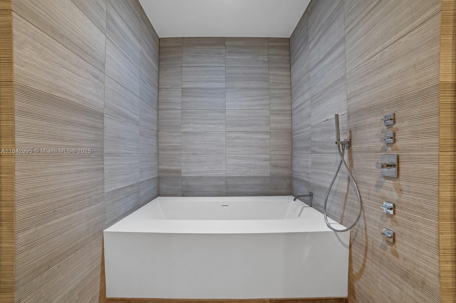 4701 NORTH MERIDIAN CONDO - Residential