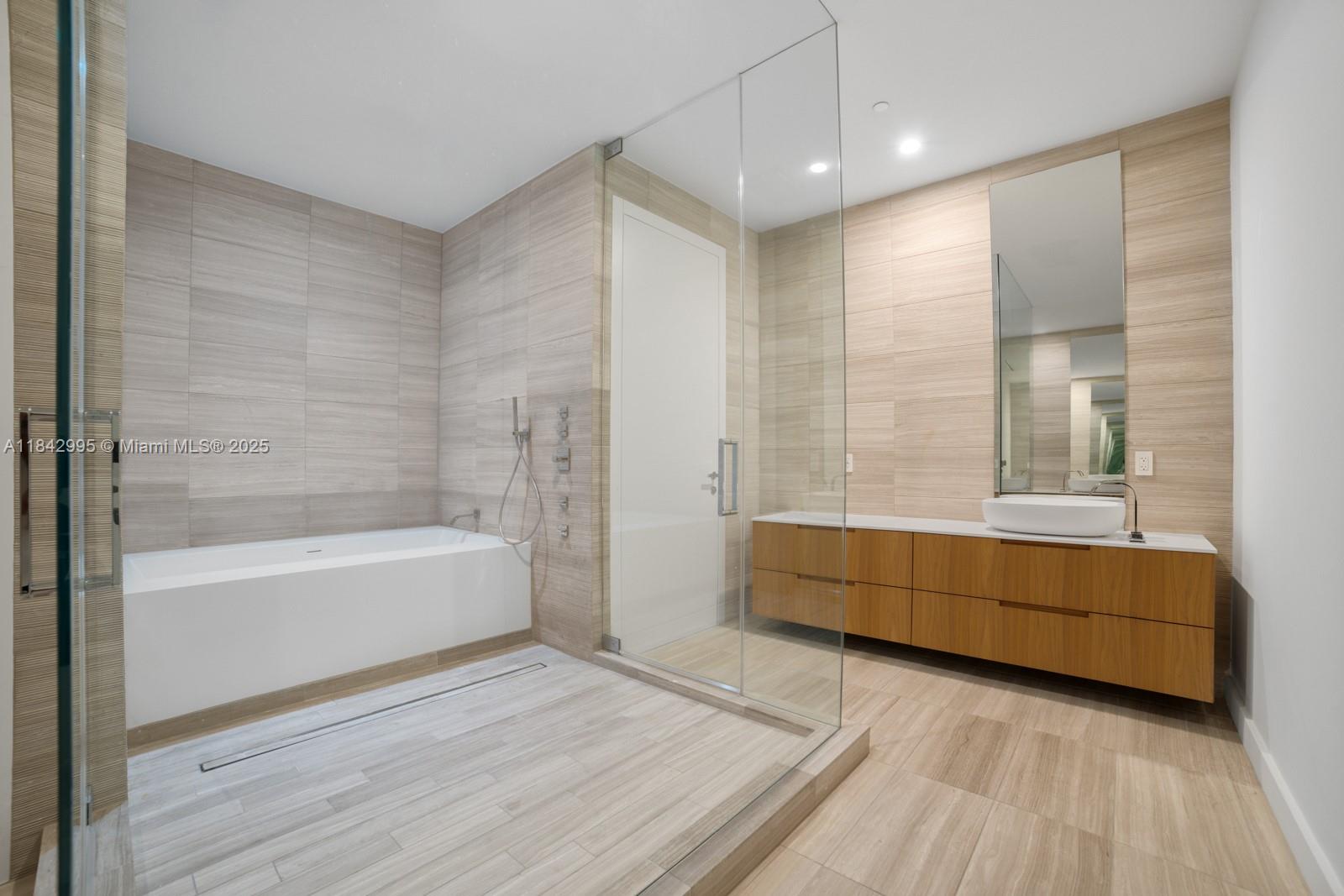 4701 NORTH MERIDIAN CONDO - Residential