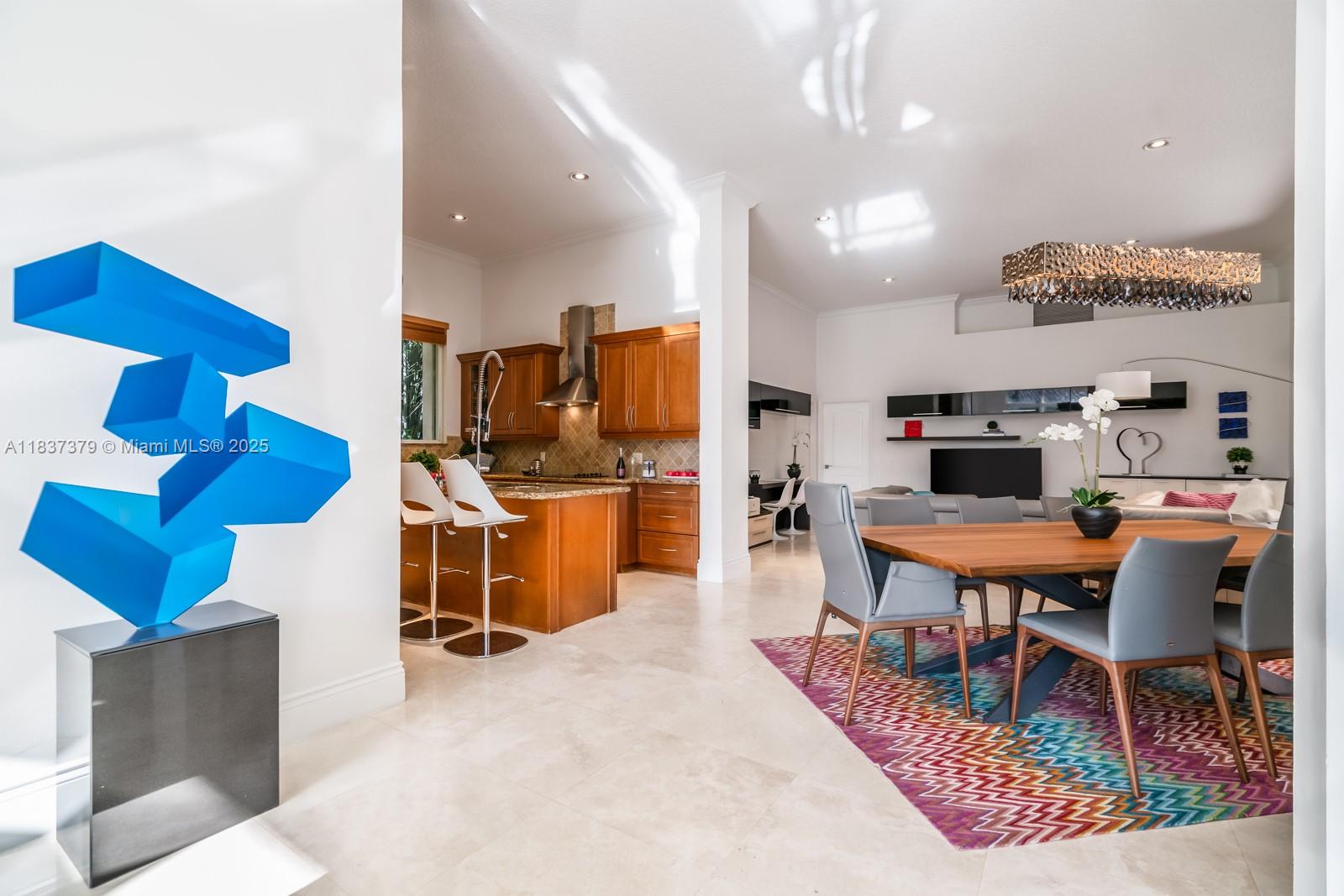 2535 Golf View Dr
