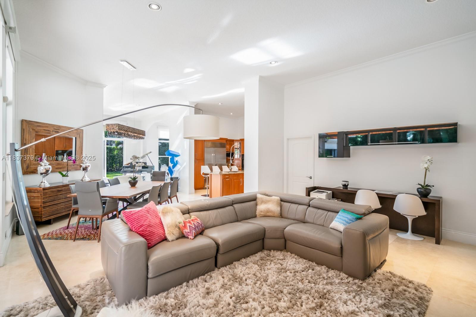 SECTOR 7 - Residential Lease