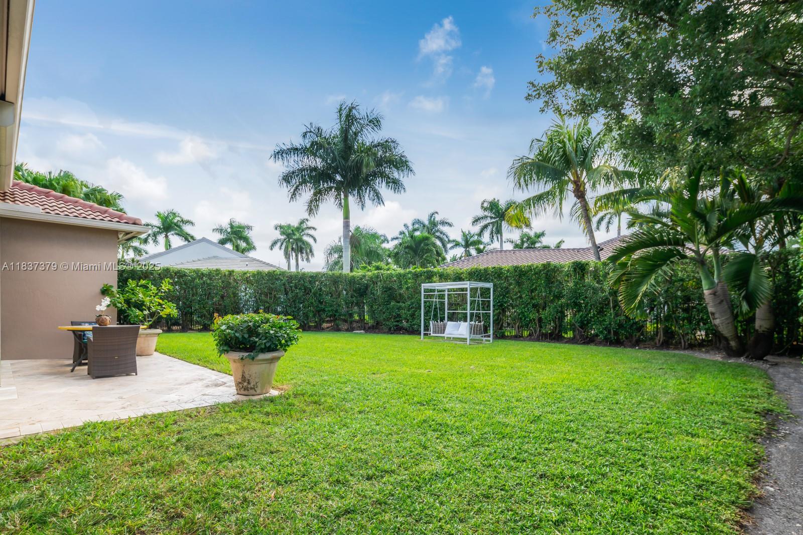 SECTOR 7 - Residential Lease