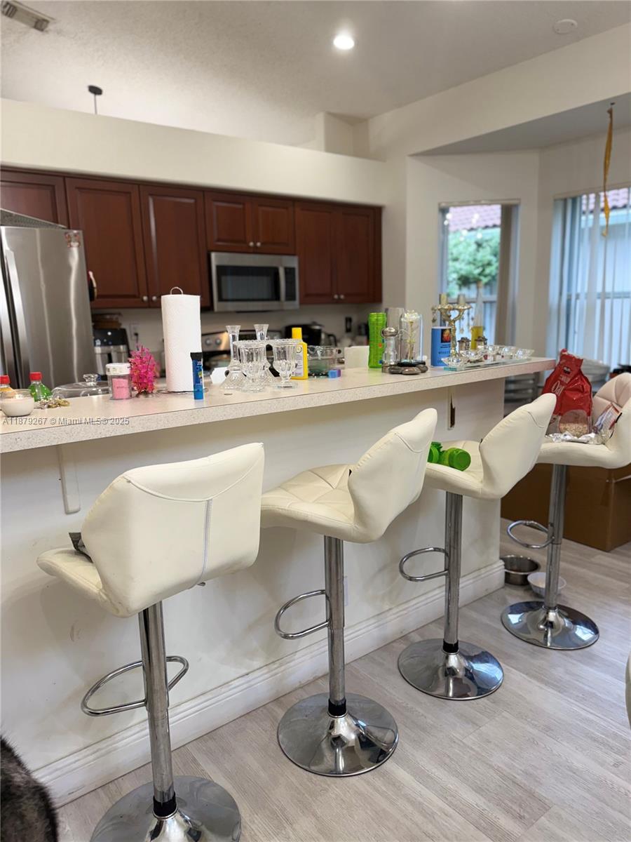 MAPLE RIDGE - Residential Lease