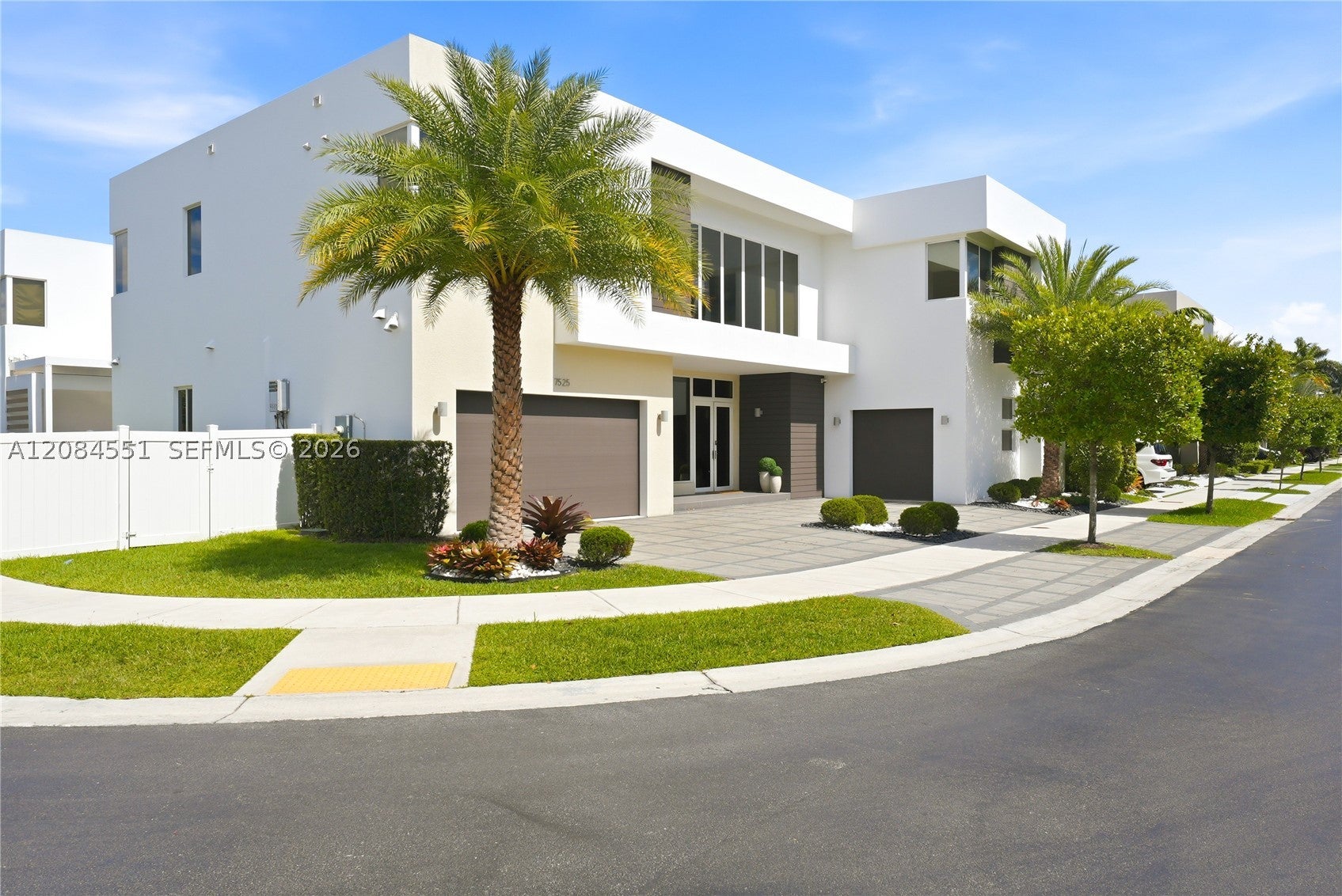 7525 NW 103rd Pl