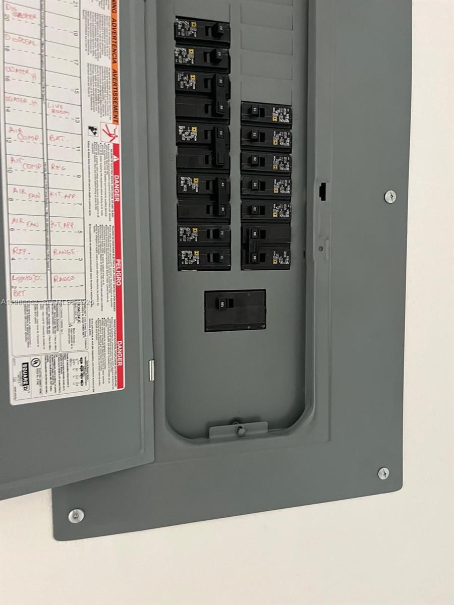 HERITAGE CIRCLE CONDO - Residential