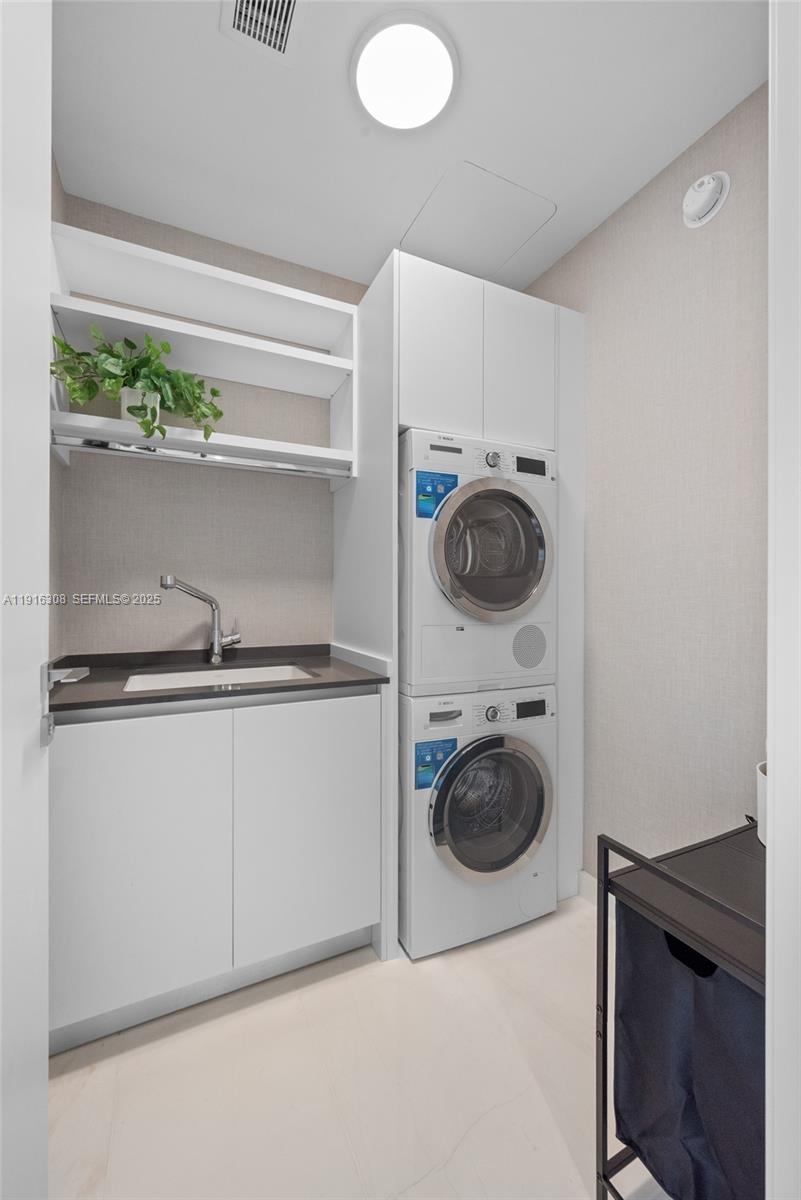 Aston Martin Residences - Residential