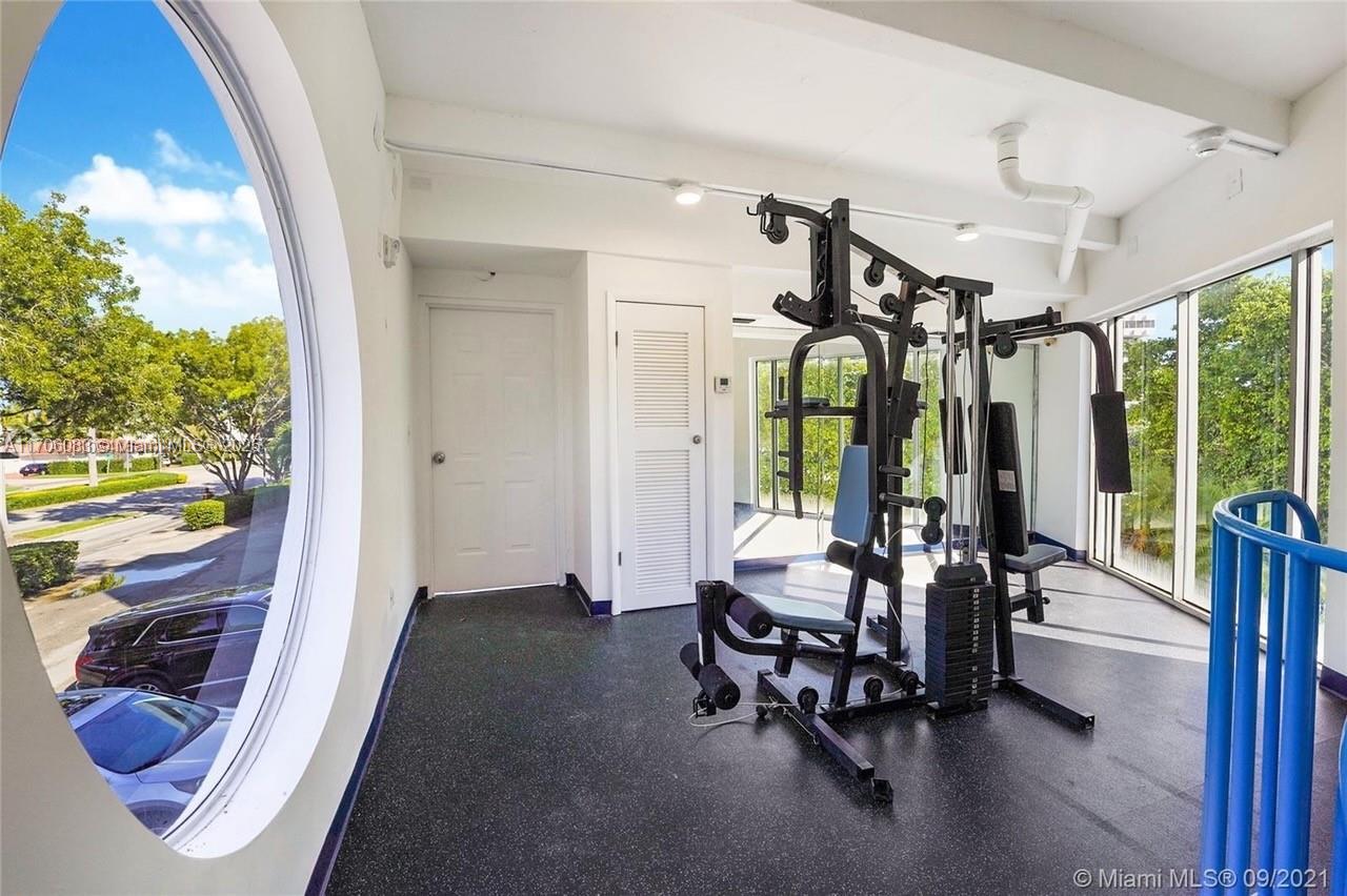 INTRACOASTAL POINT CONDO - Residential