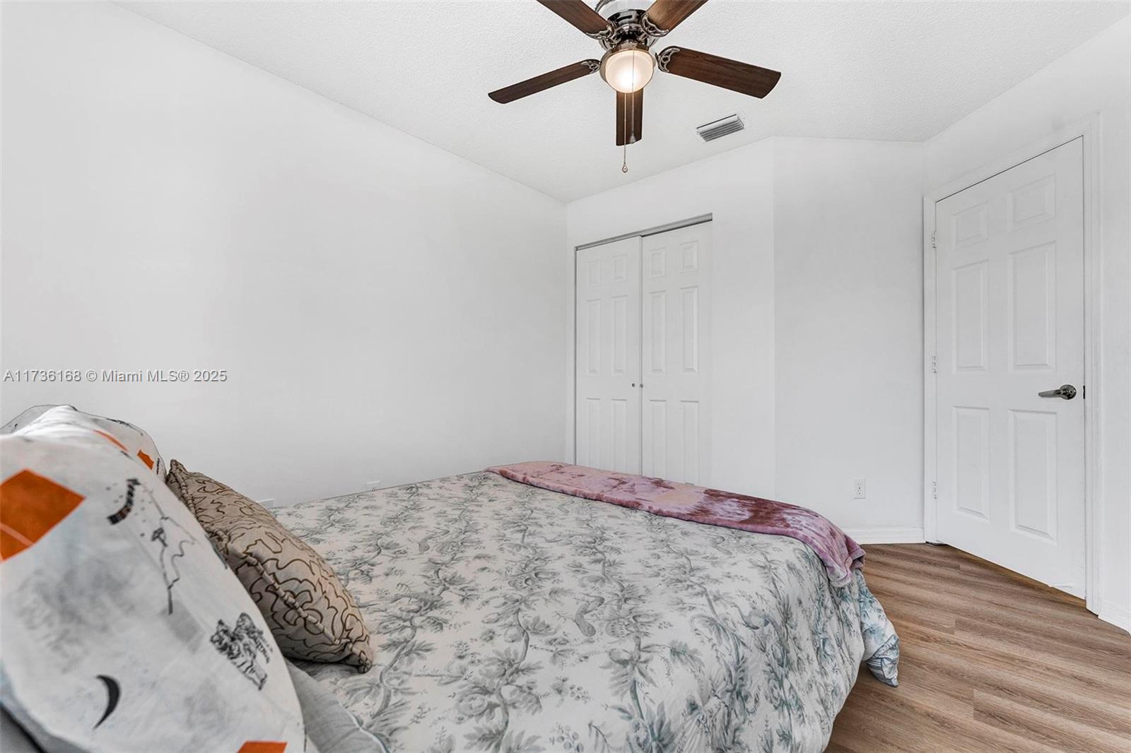 EMERALD COURTS - OPAL CRE - Residential