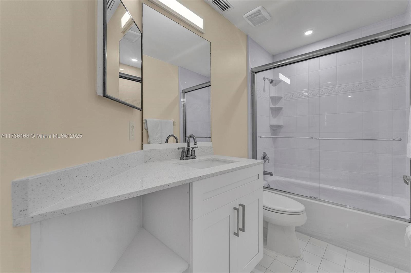 EMERALD COURTS - OPAL CRE - Residential