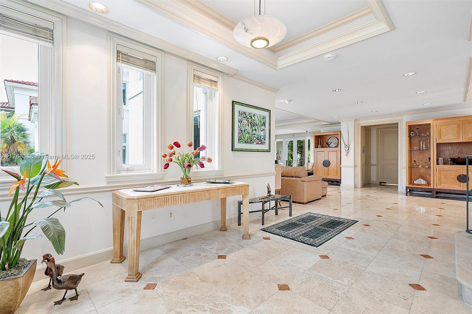 BAYSHORE VILLAS - Residential